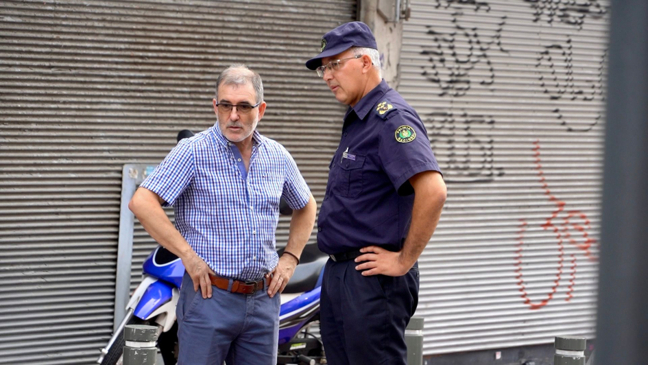 Autoridades del Ministerio del Interior en la escena del hecho