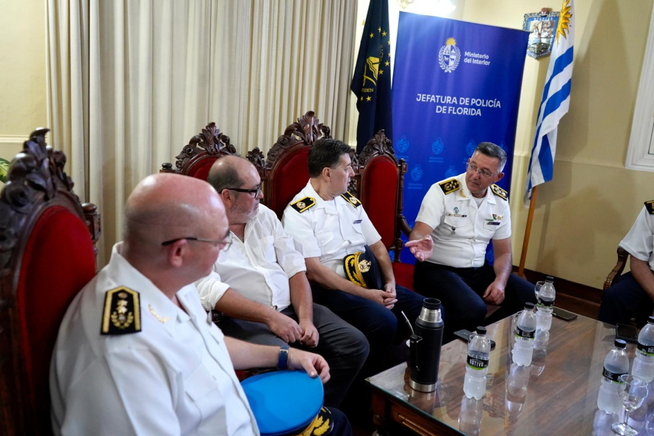Ministro del Interior visitó Florida y mantuvo reunión con el Comando de la Jefatura