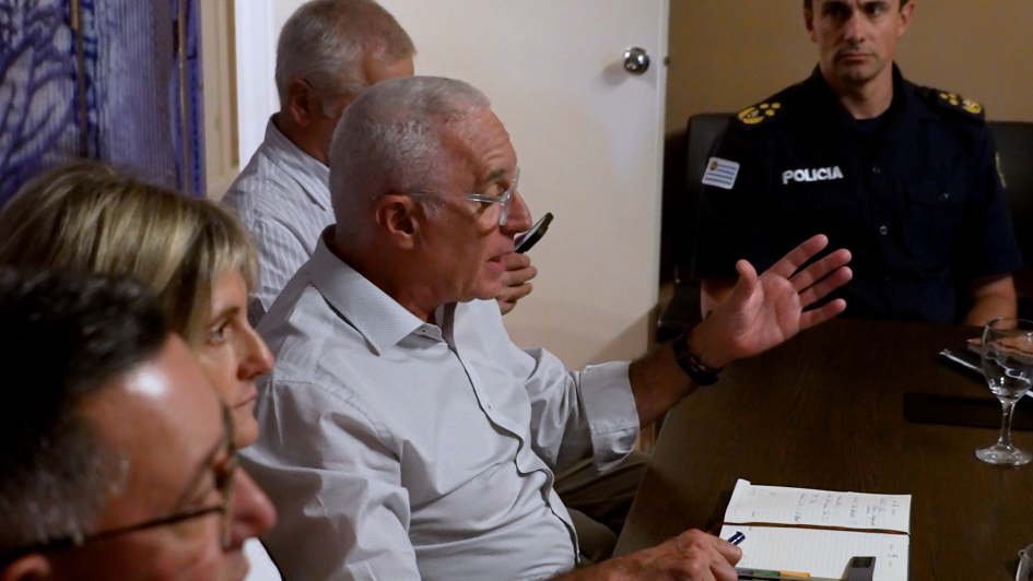 Ministro del Interior encabezó reunión con el Comando de la Policía Nacional y directores de unidade