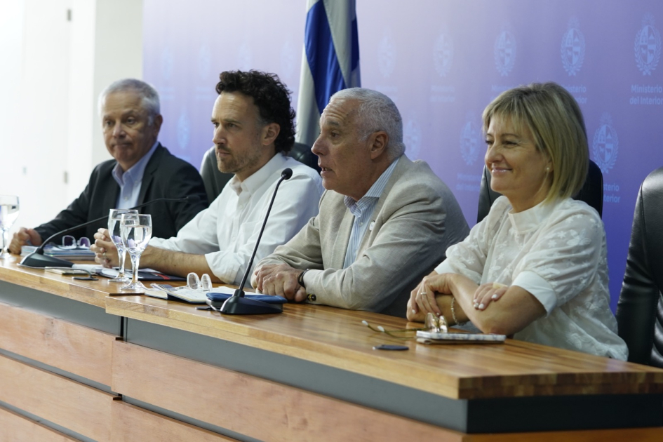 Ministro encabezó reunión de coordinación estratégica con Directores Nacionales y Generales