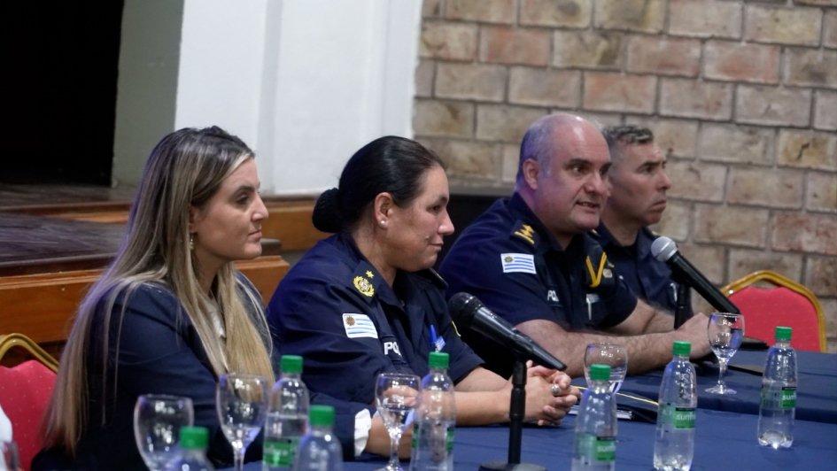 Autoridades de Cefopen y EPEB