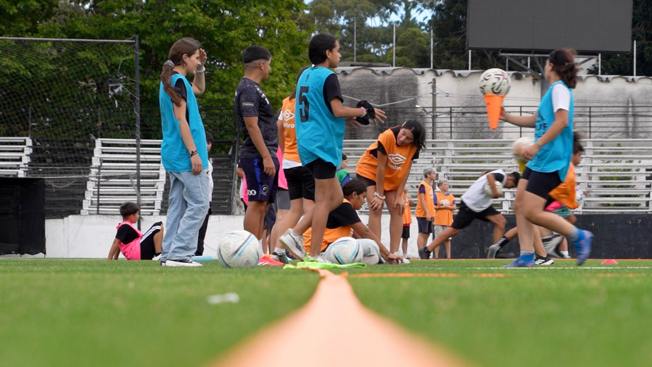 Se realizó el lanzamiento de CAMP Convivencia y Liderazgo del programa Pelota al Medio a la Esperanz