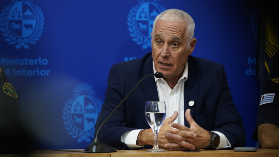 Ministro del Interior Dr. Carlos Negro