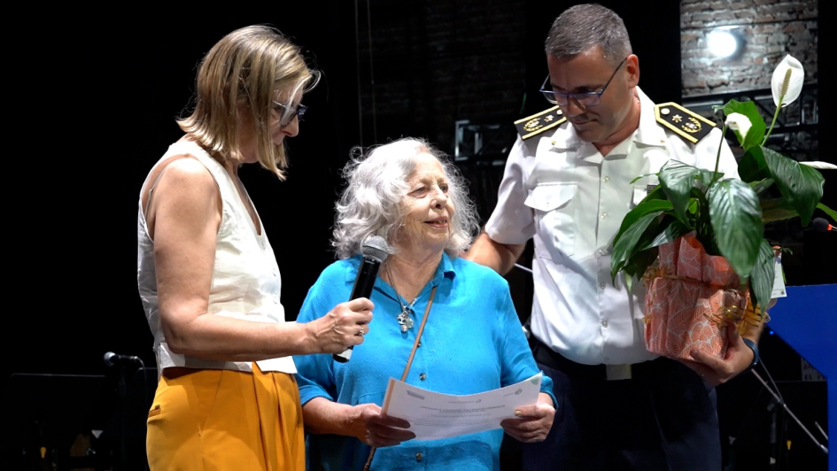 Reconocimiento a Estela González Balduini