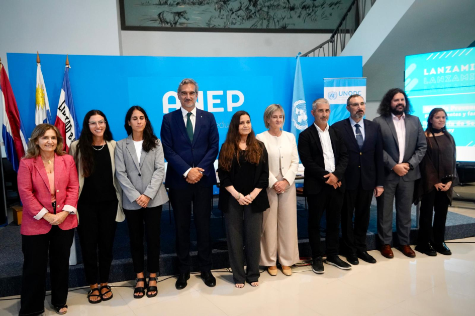 Lanzamiento de guías para la prevención del ciberdelito en el ámbito educativo y familiar
