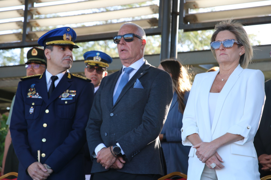 Promoción histórica: egresaron 300 agentes de la Escuela Nacional de Policía