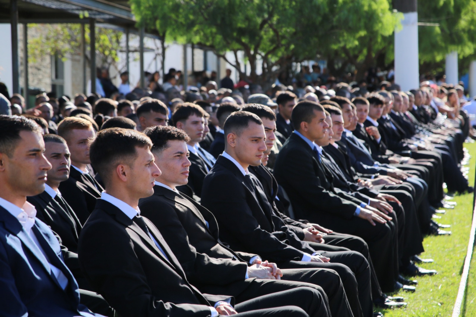 Promoción histórica: egresaron 300 agentes de la Escuela Nacional de Policía