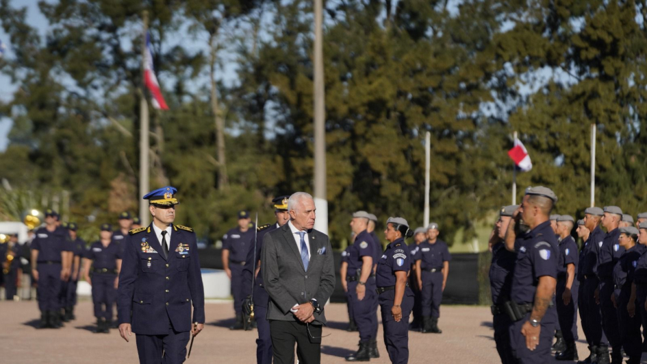 Promoción histórica: egresaron 300 agentes de la Escuela Nacional de Policía