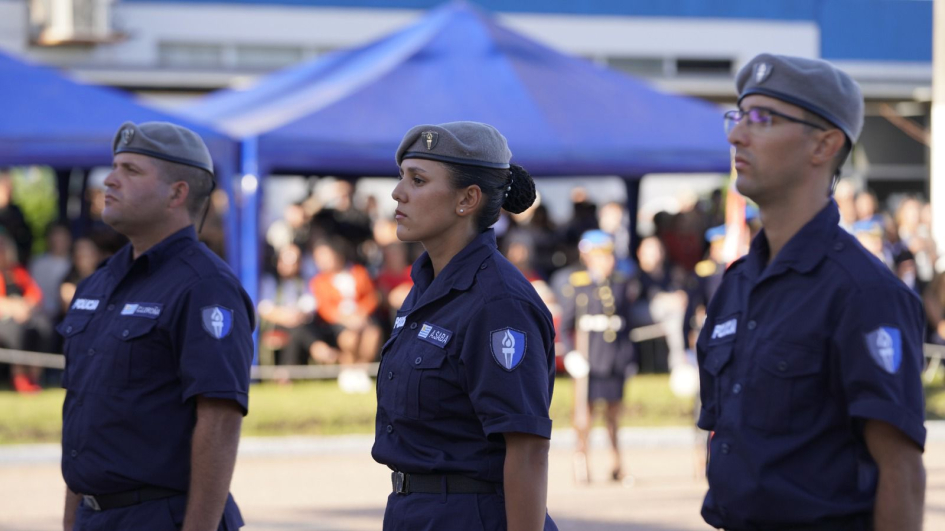 Promoción histórica: egresaron 300 agentes de la Escuela Nacional de Policía