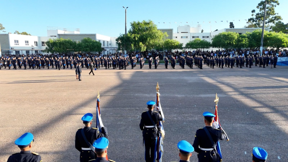 Promoción histórica: egresaron 300 agentes de la Escuela Nacional de Policía