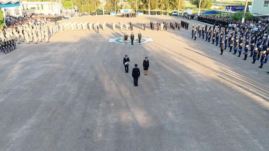 Promoción histórica: egresaron 300 agentes de la Escuela Nacional de Policía