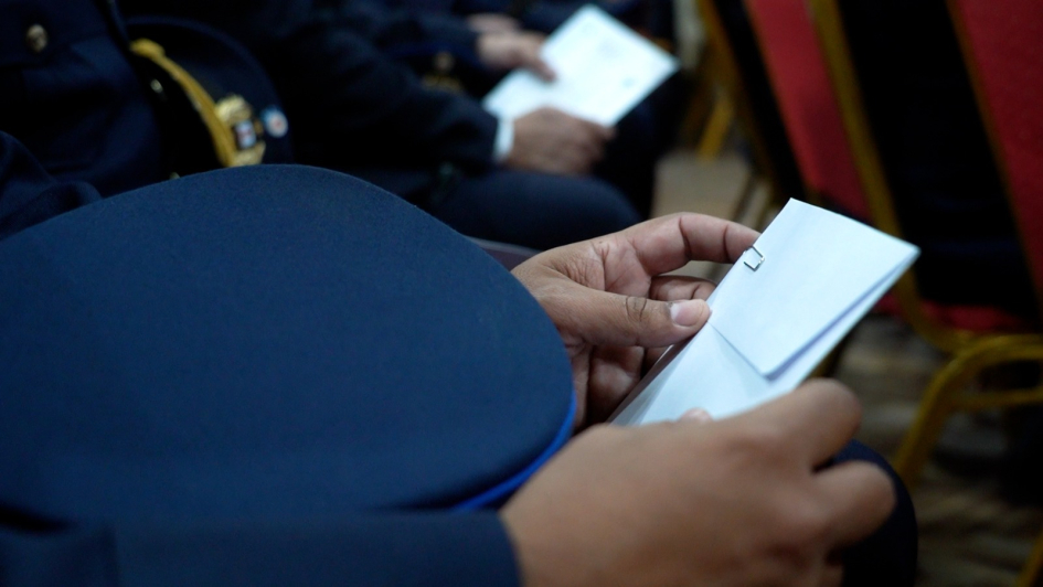 Se realizó la ceremonia de entrega de fustas y bastones, símbolos de mando de la Policía Nacional Se realizó la ceremonia de entrega de fustas y bastones, símbolos de mando de la Policía Nacional