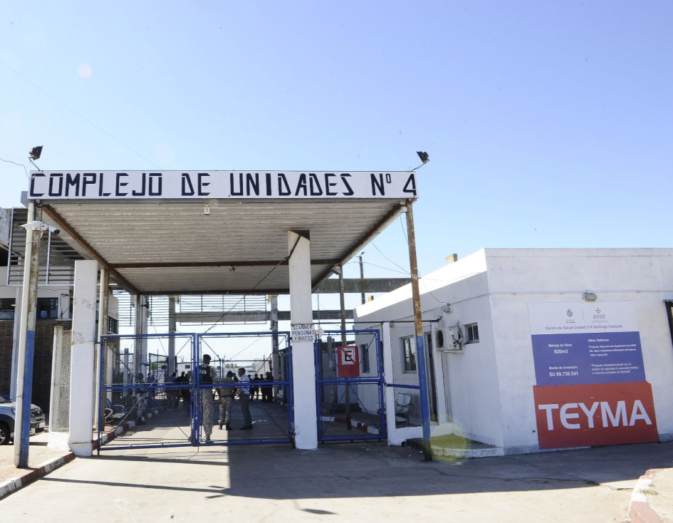 Unidad 4 Santiago Vázquez Unidad 4 Santiago Vázquez