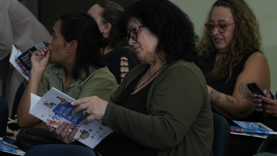 Primera capacitación a equipos docentes sobre guías de prevención del ciberdelito Primera capacitación a equipos docentes sobre guías de prevención del ciberdelito