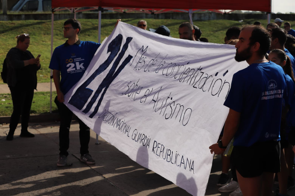 Pancarta de salida, 2K mes de concientización sobre el autismo DNGR