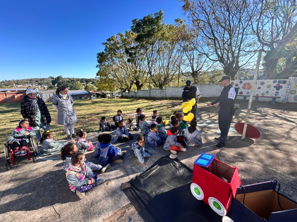 Niños en la actividad Niños en la actividad