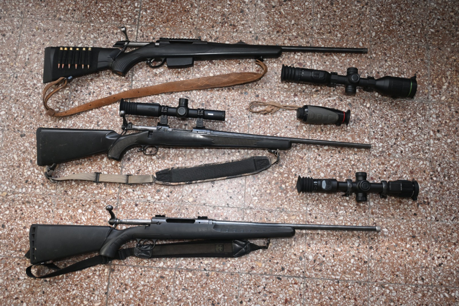 Hombre formalizado por presunto delito de homicidio Armas incautadas por hecho de homicidio