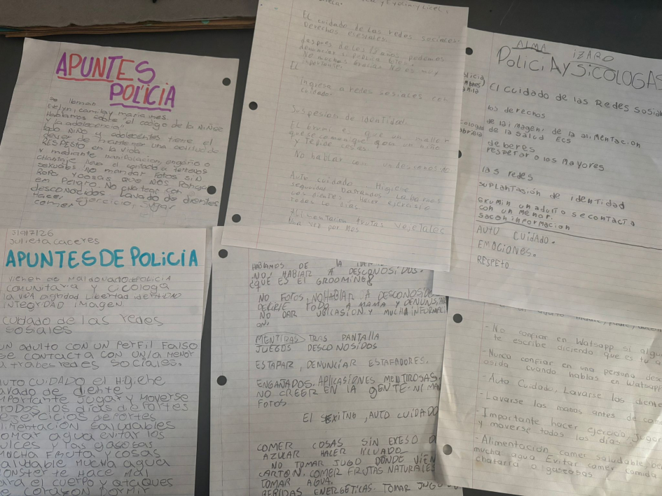 Charla en escuela N° 21 de Punta del Este Trabajo realizado por alumnos de 5° y 6° año