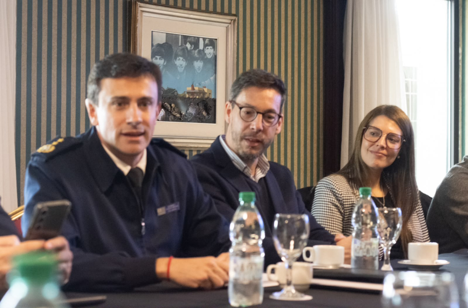 Proyectan nuevas acciones de seguridad y coordinación para Ciudad Vieja En reunión Victro Abal, Alfredo Clavijo y Patricia Soria
