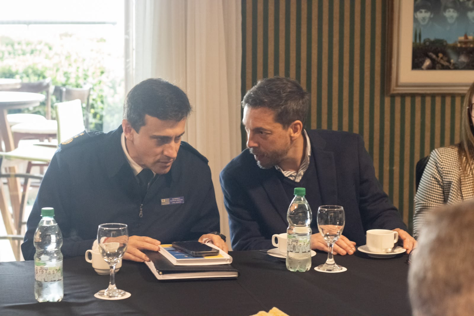 Proyectan nuevas acciones de seguridad y coordinación para Ciudad Vieja Lic Victor Abal y Enc. de Jefatura de Montevideo, Alfredo Clavijo
