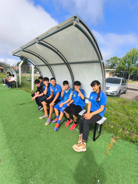 Jornada de futbol "Pelota al medio"