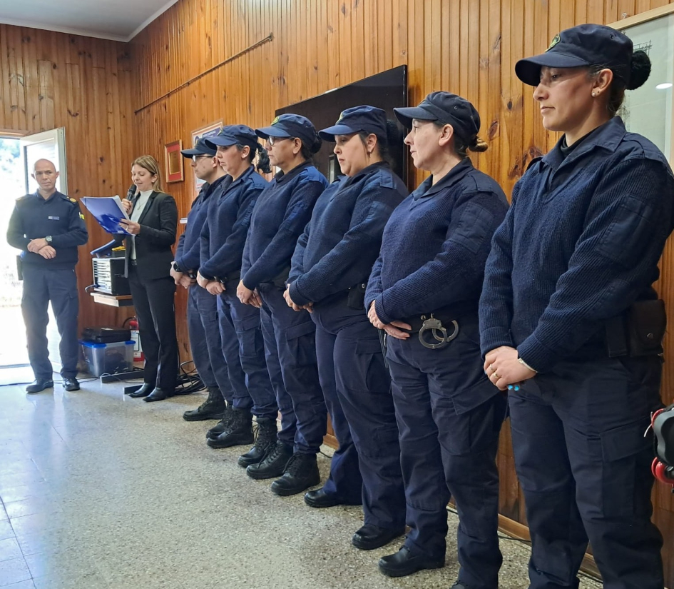 acto de reconocimiento funcionarios de Zona Operacional I policías en acto de reconocimiento