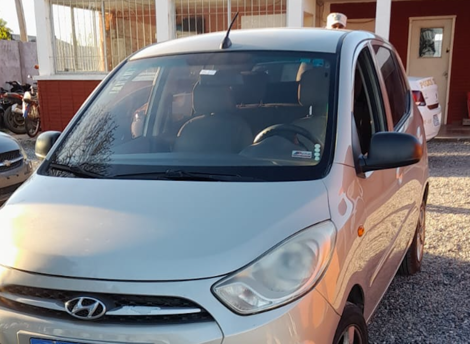 Auto recuperado por Policía Caminera Auto recuperado