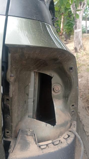 sitio en el vehículo donde se encontró la droga sitio en el vehículo donde se encontró la droga