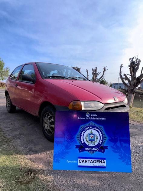 auto incautado en el allanamiento