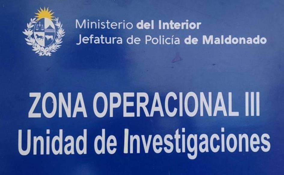 Cartel Unidad de Investigaciones III Cartel Unidad de Investigaciones III