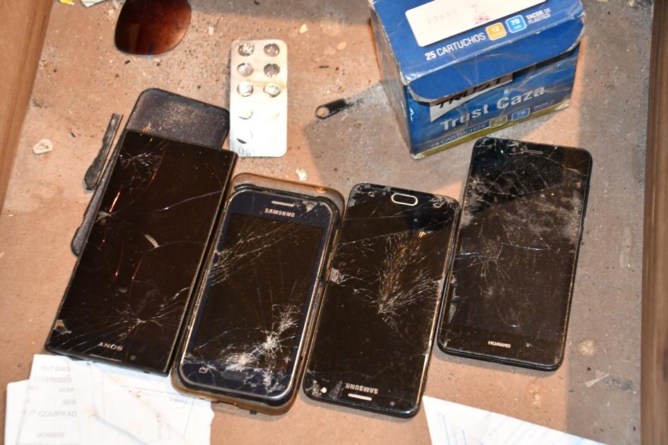 Teléfonos incautados en una vivienda en Operación Capibara Teléfonos incautados en una vivienda en Operación Capibara