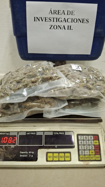 total de sustancia estupefaciente incautada arrojando un pesaje de 1,082 Kg. total de sustancia estupefaciente incautada arrojando un pesaje de 1,082 Kg.