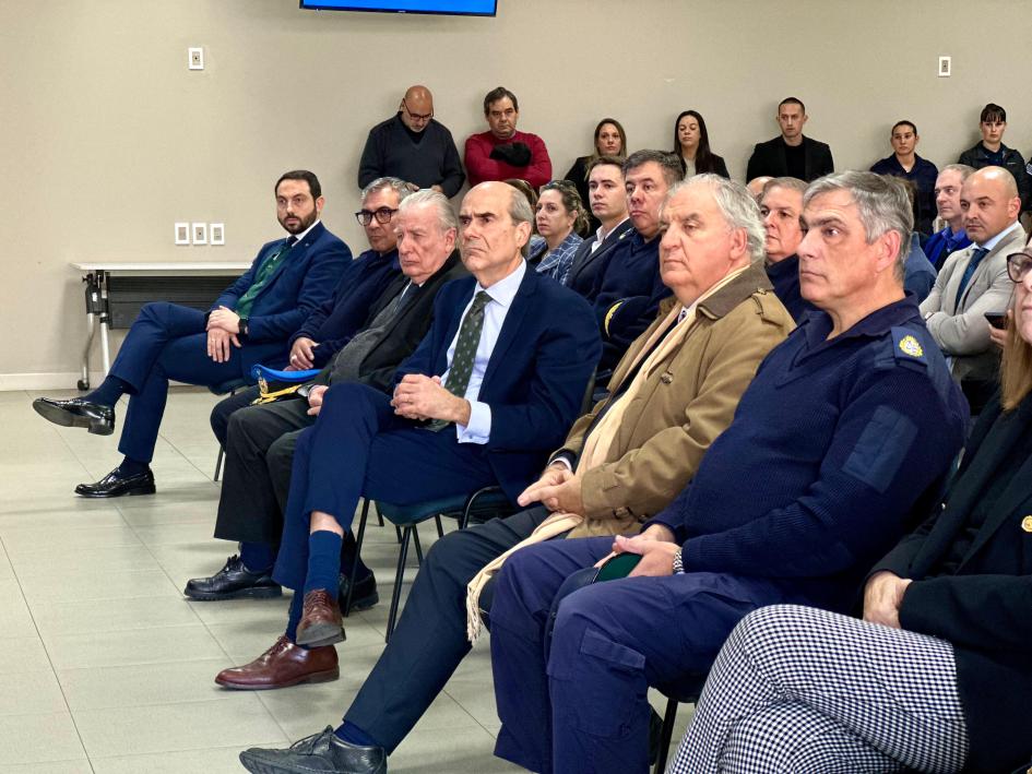autoriades en la presentación