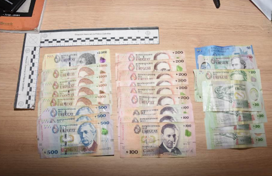 Dinero incautado Dinero incautado