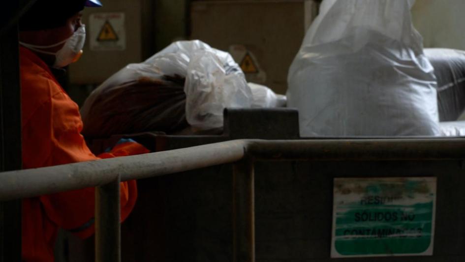 La Policía Nacional destruye más de tres toneladas de droga La Policía Nacional destruye más de tres toneladas de droga