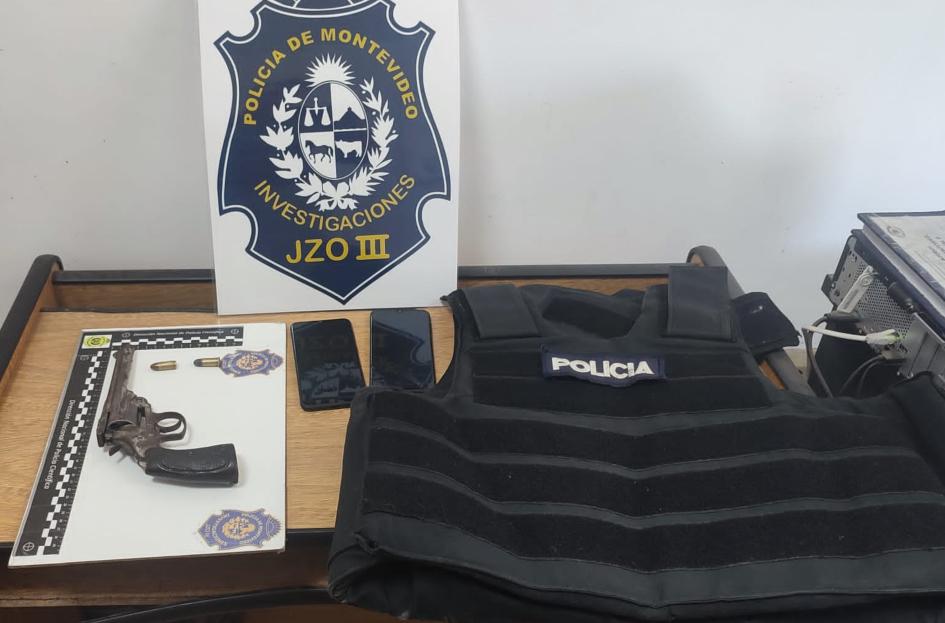 objetos incautados a los detenidos