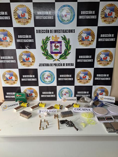 Incautación de sustancias estupefacientes, armas y municiones Dirección de Investigaciones