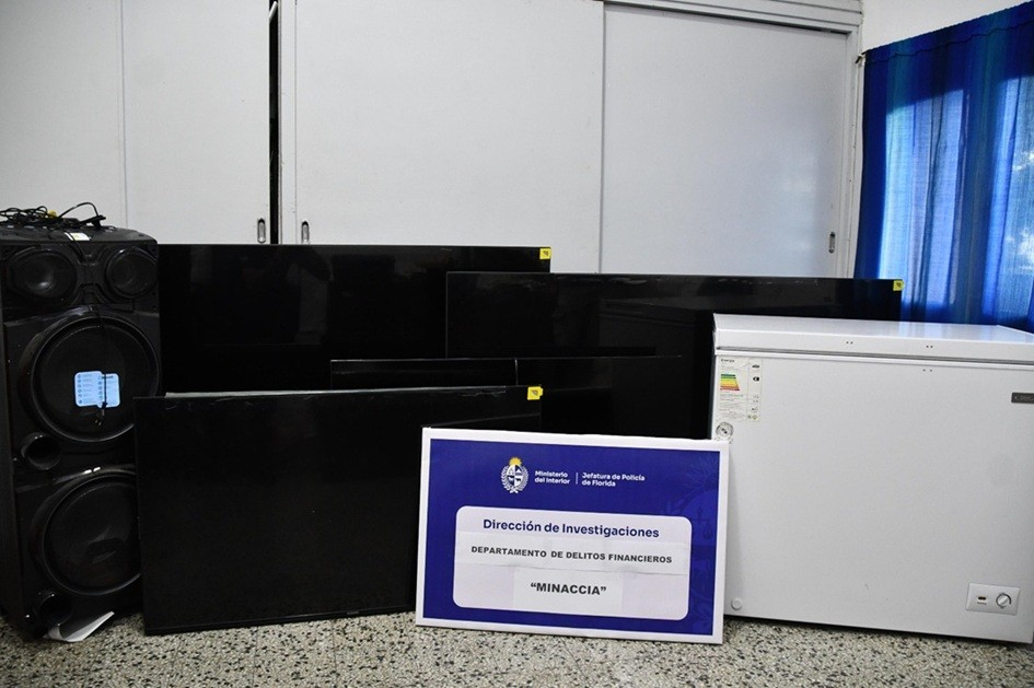 Objetos incautados en operación Minaccia