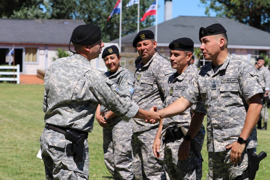 Comando DNGR entrega premio de Inteligencia Funcional