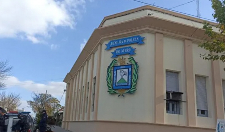 Fachada de Jefatura de Policía de Río Negro Imagen ilustrativa