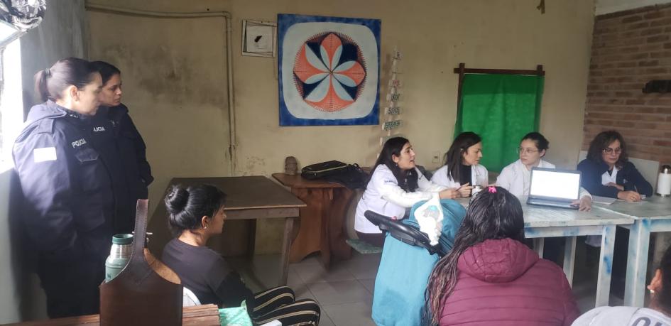 Charla carcel femenina Charla carcel femenina