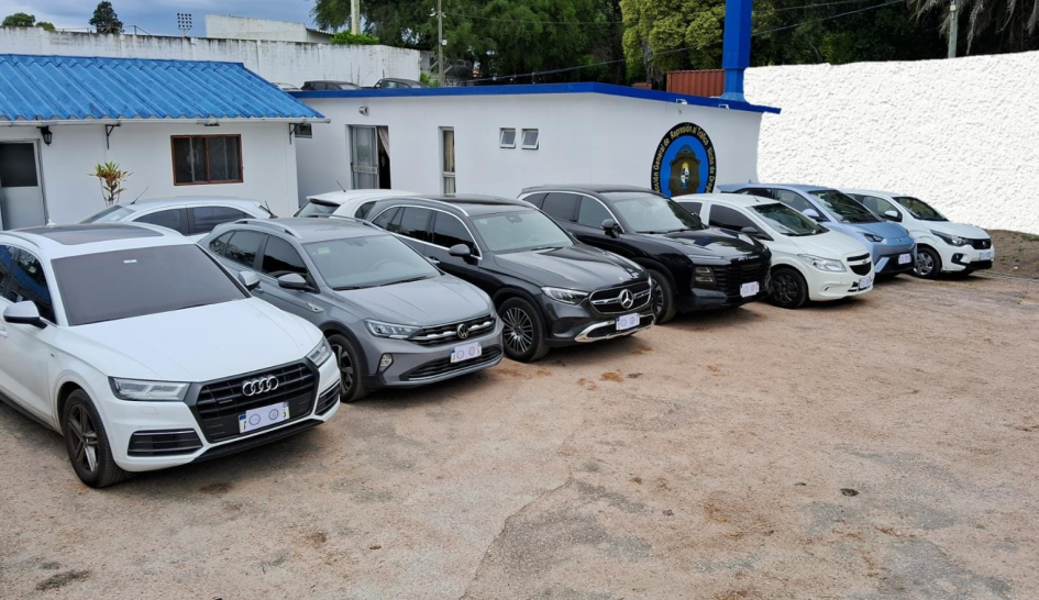 vehículos incautados en los allanamientos vehículos incautados en los allanamientos