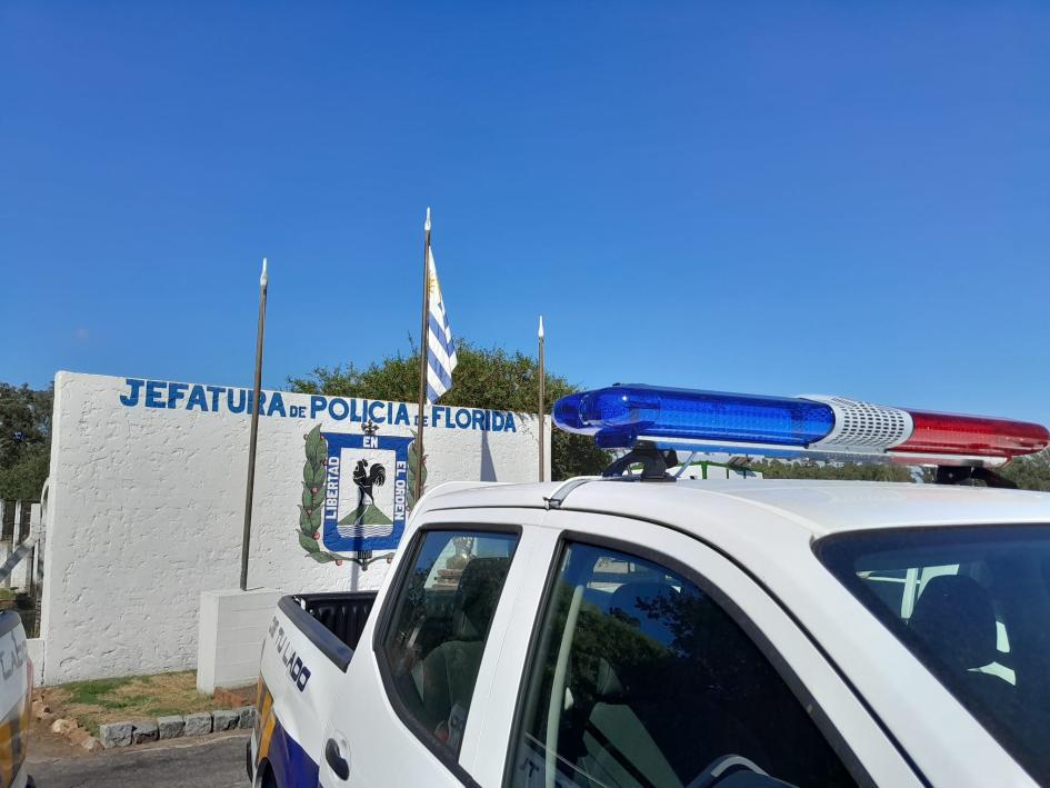 Móvil Policial - Jefatura de Policía de Florida Móvil Policial - Jefatura de Policía de Florida