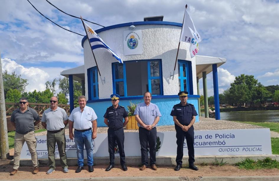 Autoridades departamentales y policiales Autoridades departamentales y policiales