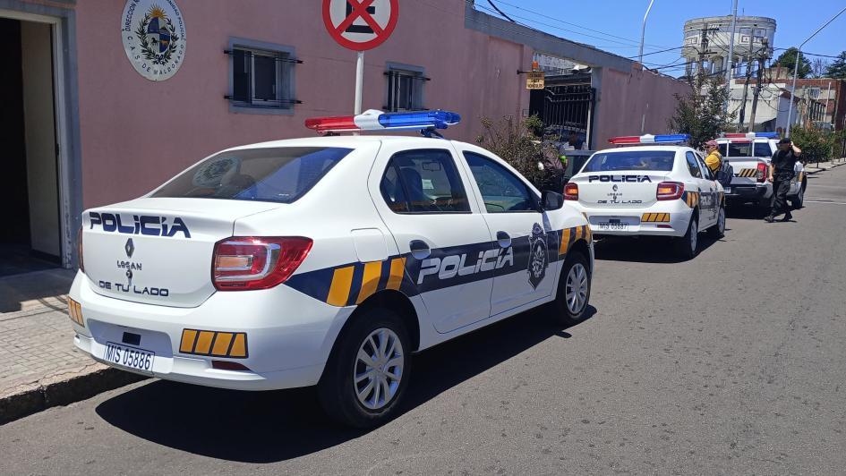 Moviles fuera de la unidad Policial Moviles fuera de la unidad Policial