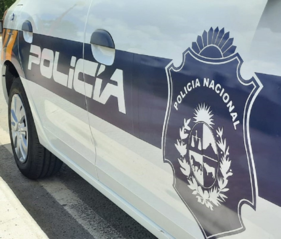 Movil policial. Movil polcial.