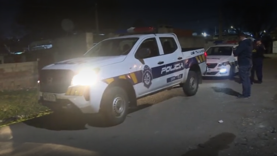 Moviles policiales en operativo