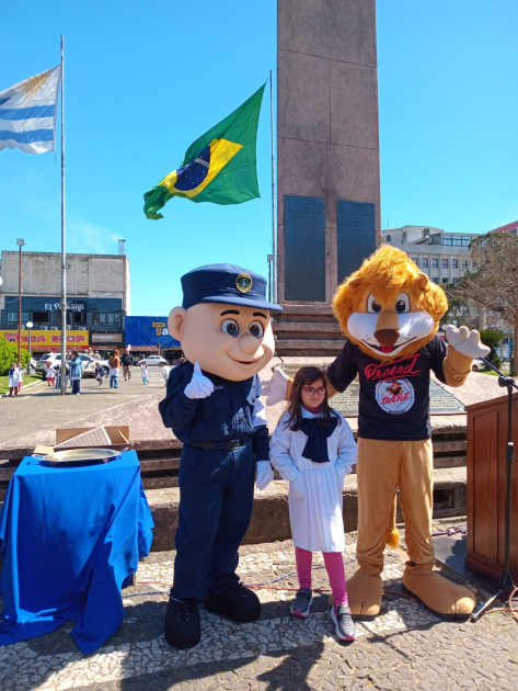 Eric, mascota de la Jefatura de Policía de Rivera Eric, mascota de la Jefatura de Policía de Rivera