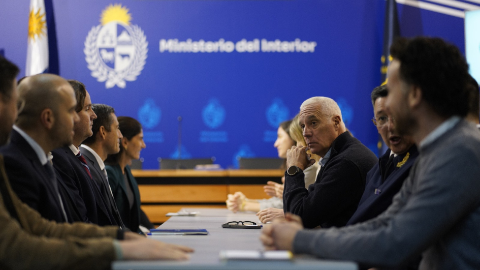 Delegación del BID culminó segunda misión técnica en Uruguay con foco en un nuevo modelo de segurida Delegación del BID culminó segunda misión técnica en Uruguay con foco en un nuevo modelo de segurida