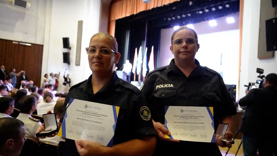 Policías reconocidas